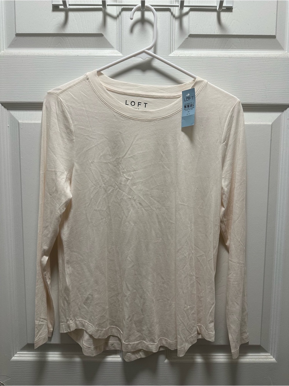 LOFT Cream Blush Long Sleeve Tee Top Medium Petite MP NWT